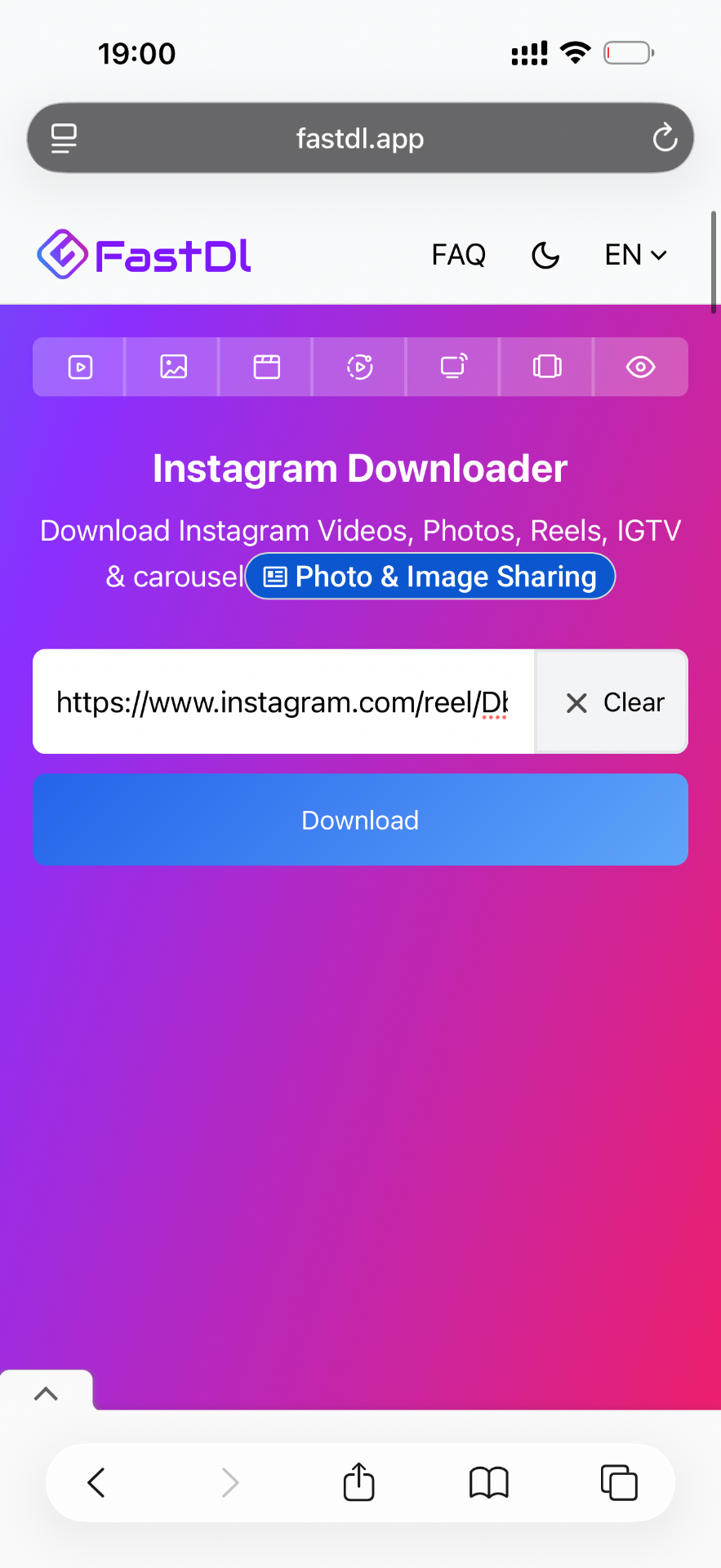 Gemini Pro: fastdl.app: вставив посилання на Reels → Download