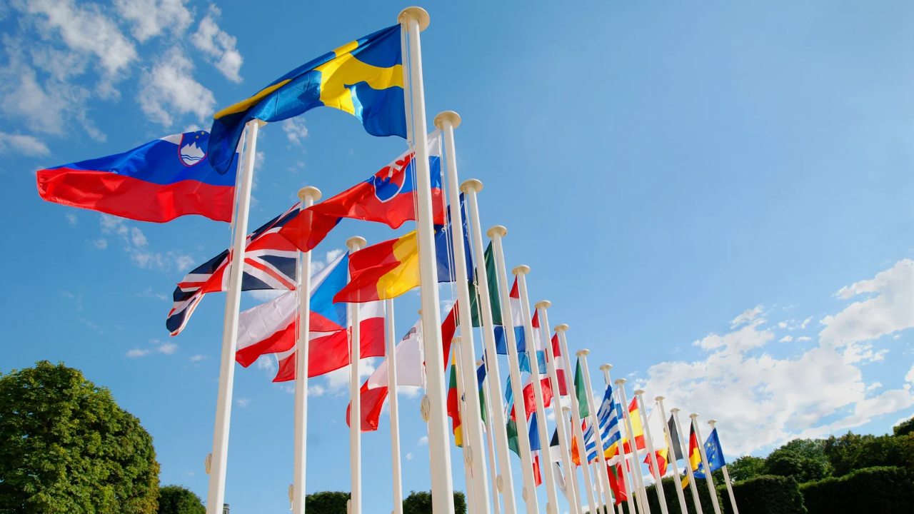 З яких країн Європи масово виїжджають українські біженці?