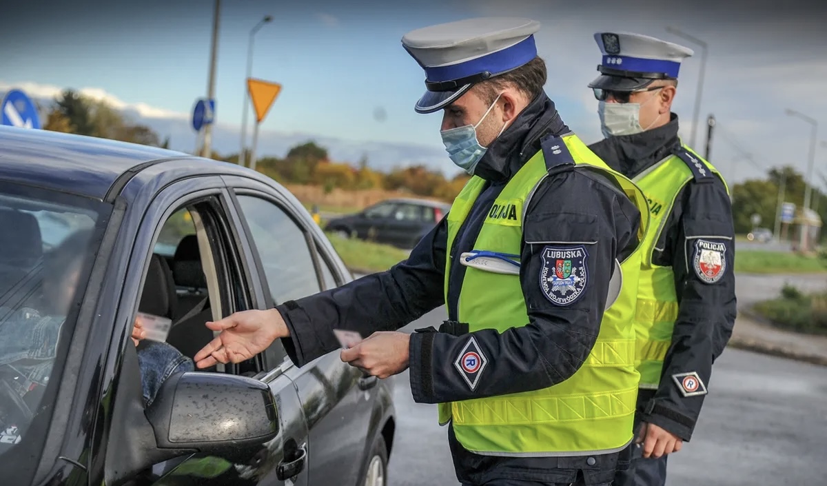 Позбавлення прав і конфіскація авто: Польща посилює покарання за порушення на дорогах