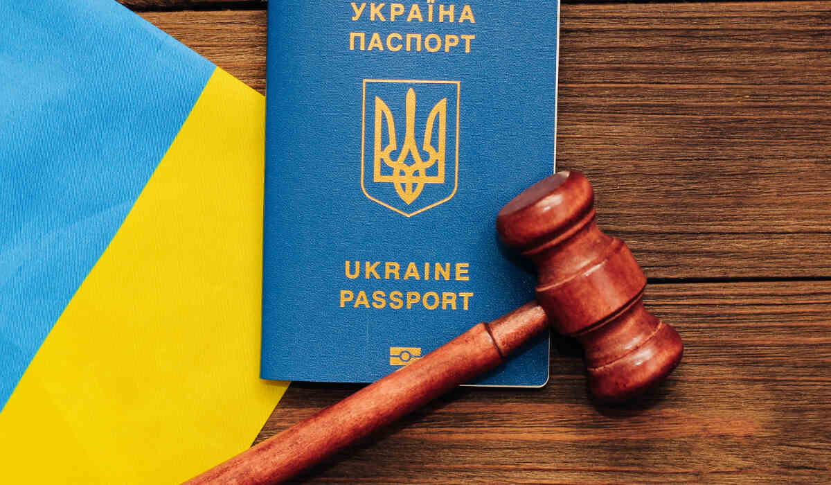 Громадян України можуть депортувати з ЄС: чинні правила та умови