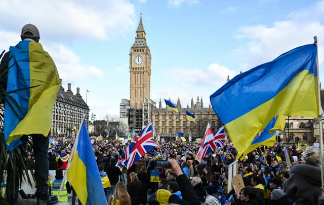 Правила в’їзду в Англію для українців під час війни: програму захисту продовжено до 2028 року