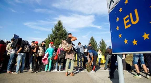 Прихисток в Європі: коли втрачається тимчасовий захист для українців