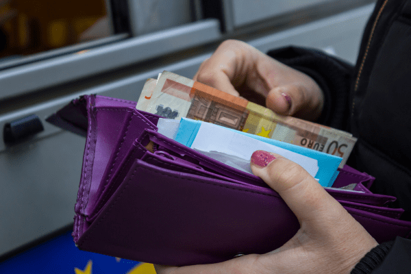 Ліміти оплати готівкою